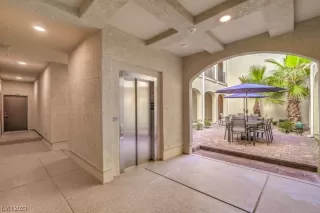 Photo #2: 2545707 Listing 