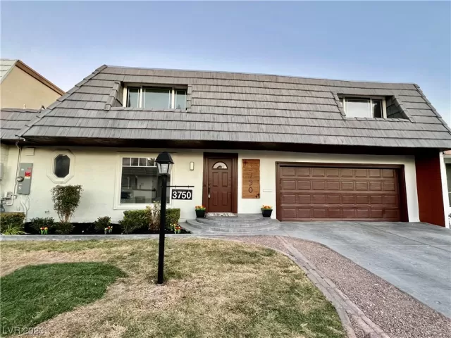 MLS: 2545724 Condo For Sale