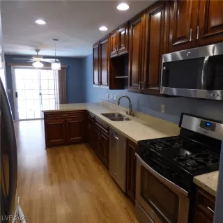 Photo #2: 2545745 Listing 