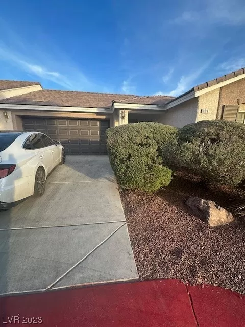 MLS: 2545750 Condo For Sale