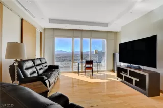 Photo #1: 2545795 Listing 