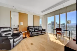 Photo #2: 2545795 Listing 