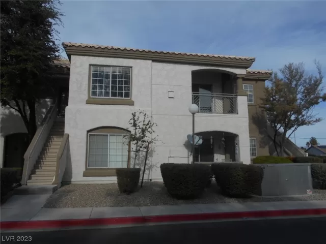 MLS: 2545821 Condo For Sale