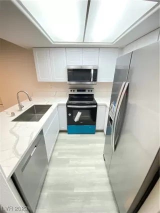 Photo #5: 2545827 Listing 