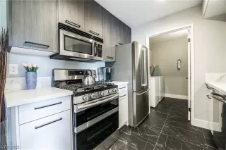 Photo #3: 2545869 Listing 