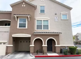 Photo #1: 2545879 Listing 