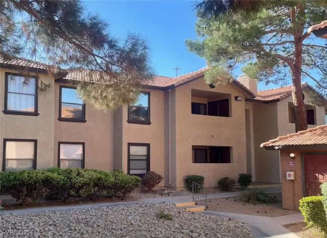 MLS: 2545891 Condo For Sale