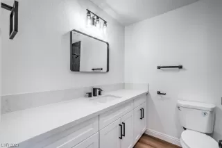 Photo #4: 2545894 Listing