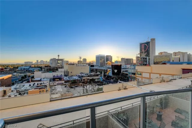 MLS: 2545914 Condo For Sale