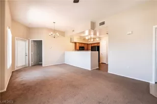 Photo #5: 2545945 Listing 
