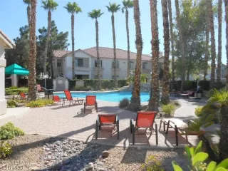 Photo #6: 2545996 Listing 