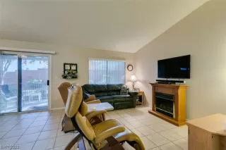 Photo #3: 2546023 Listing 