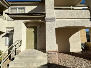 Photo #1: 2546056 Listing 