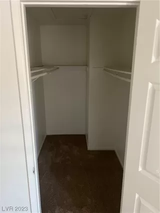 Photo #4: 2546066 Listing 