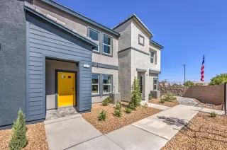 Photo #1: 2546087 Listing