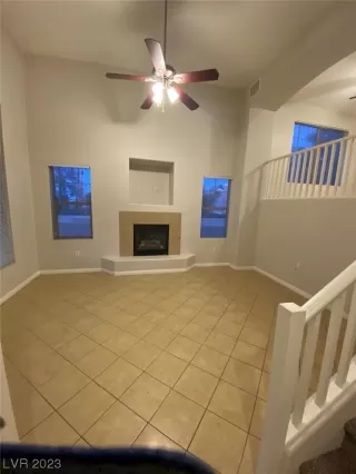 Photo #4: 2546151 Listing 