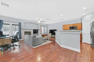 Photo #1: 2546155 Listing