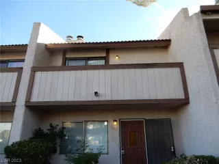 Photo #1: 2546158 Listing
