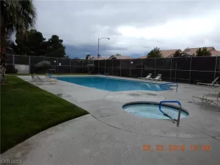 Photo #2: 2546158 Listing