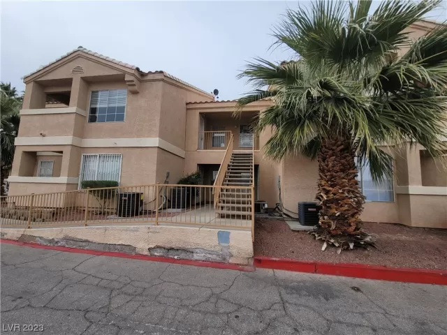 MLS: 2546161 Condo For Sale