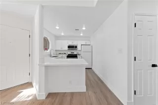 Photo #6: 2546172 Listing 