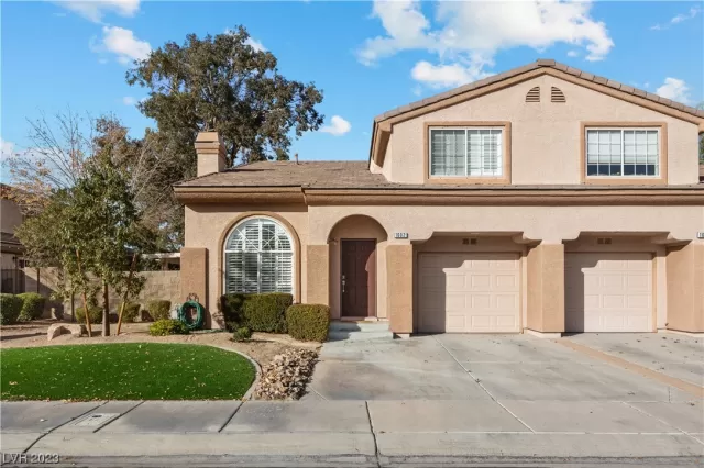 MLS: 2546175 Condo For Sale