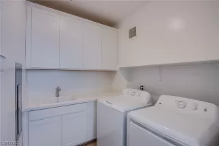 Photo #6: 2546206 Listing 