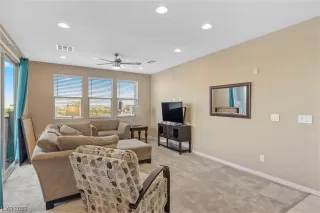 Photo #3: 2546235 Listing