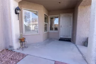 Photo #3: 2546277 Listing