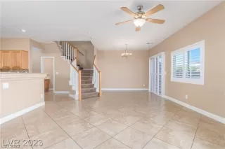 Photo #5: 2546285 Listing 