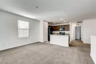 Photo #6: 2546287 Listing 