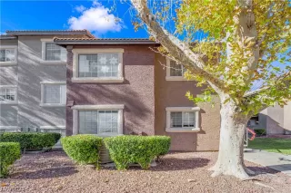 Photo #4: 2546303 Listing