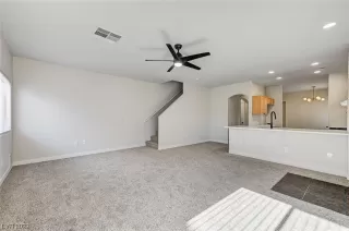 Photo #3: 2546313 Listing