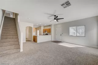 Photo #4: 2546313 Listing