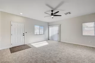 Photo #5: 2546313 Listing