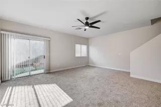 Photo #6: 2546313 Listing