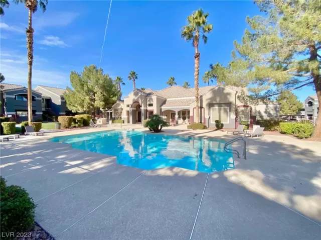 MLS: 2546314 Condo For Sale