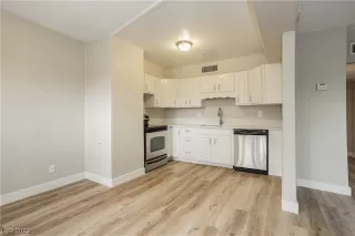 Photo #3: 2546325 Listing 