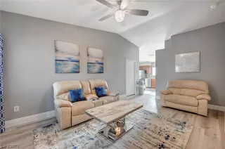 Photo #3: 2546337 Listing 