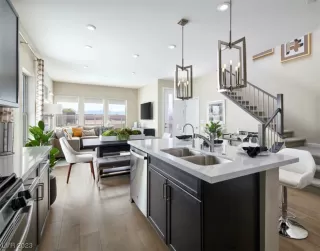 Photo #3: 2546349 Listing 