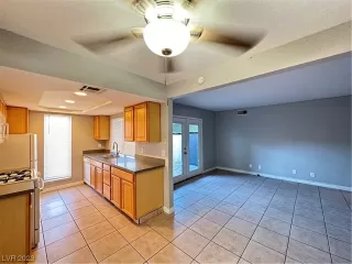 Photo #2: 2546355 Listing 