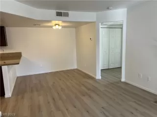 Photo #4: 2546381 Listing 