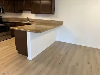 Photo #5: 2546381 Listing 