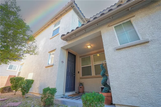 MLS: 2546390 Condo For Sale