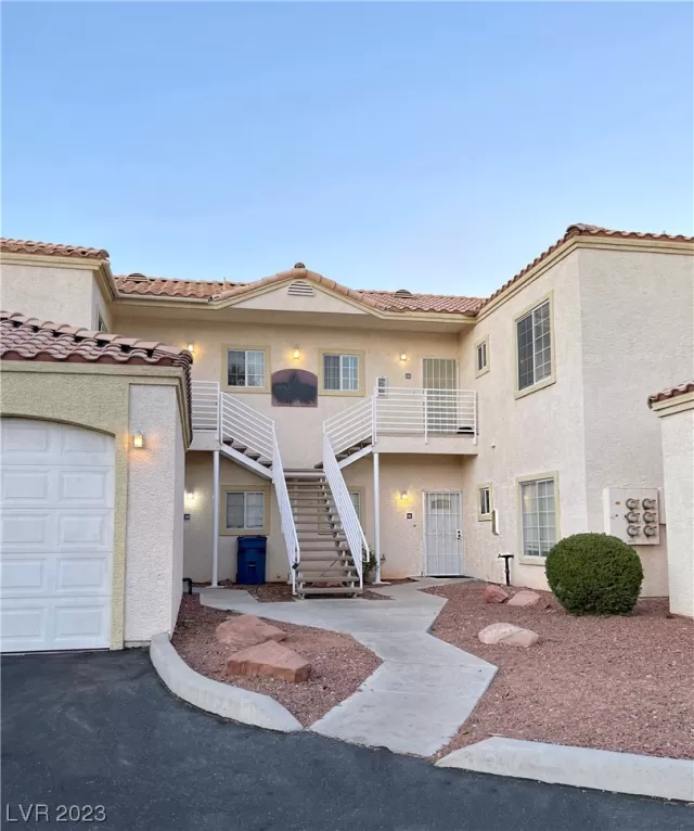 MLS: 2546394 Condo For Sale