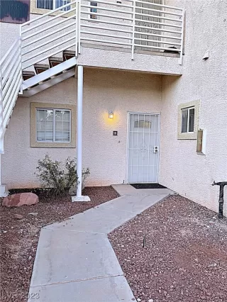Photo #1: 2546394 Listing 