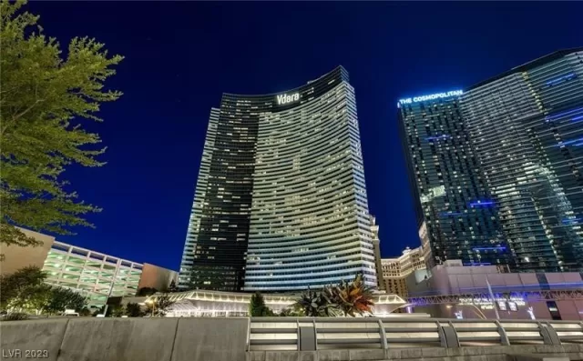 MLS: 2546432 Condo For Sale