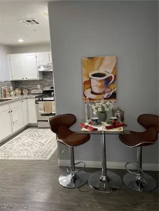 Photo #3: 2546441 Listing 