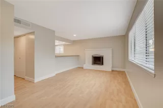 Photo #1: 2546450 Listing 