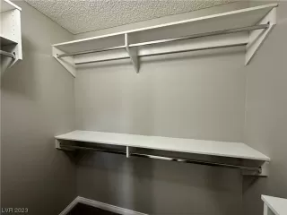 Photo #3: 2546462 Listing